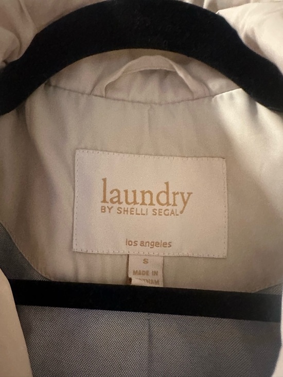 Laundry by Shelli Segal - Picture 4 of 4